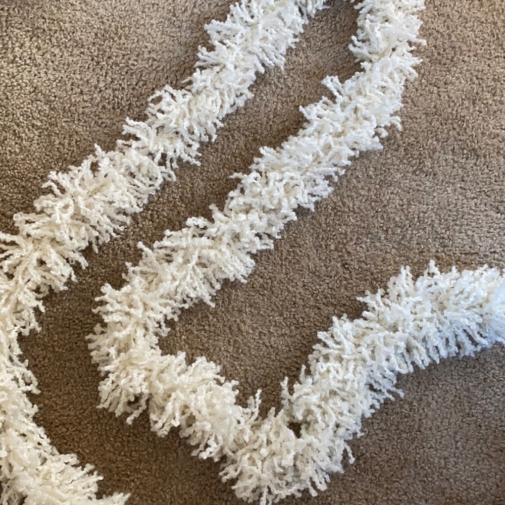 Fuzzy scarf